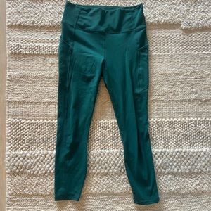 FABLETICS Oasis High-Waisted Pocket 7/8